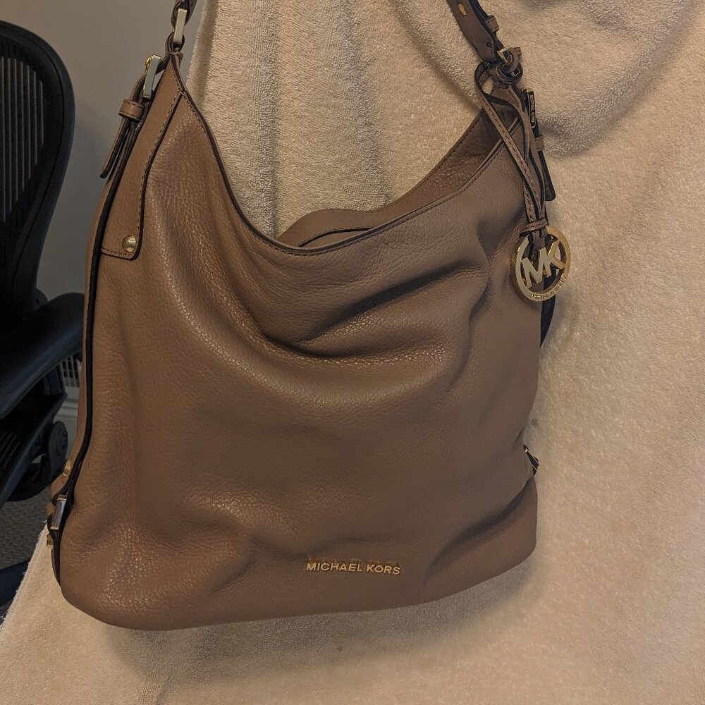 Michael Kors Tan Pebble Leather Hobo Shoulder Purse